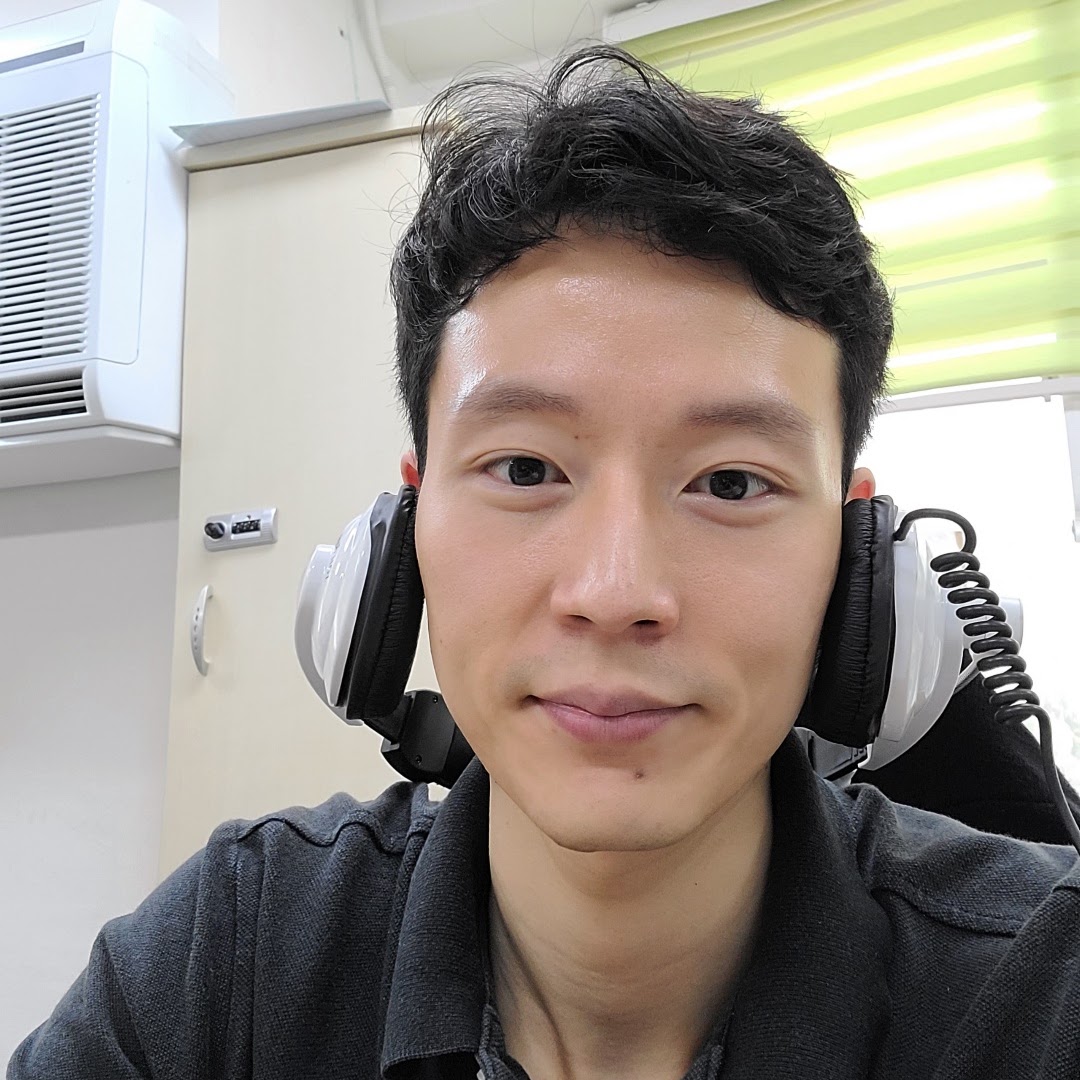 Portrait of Junbo Koh